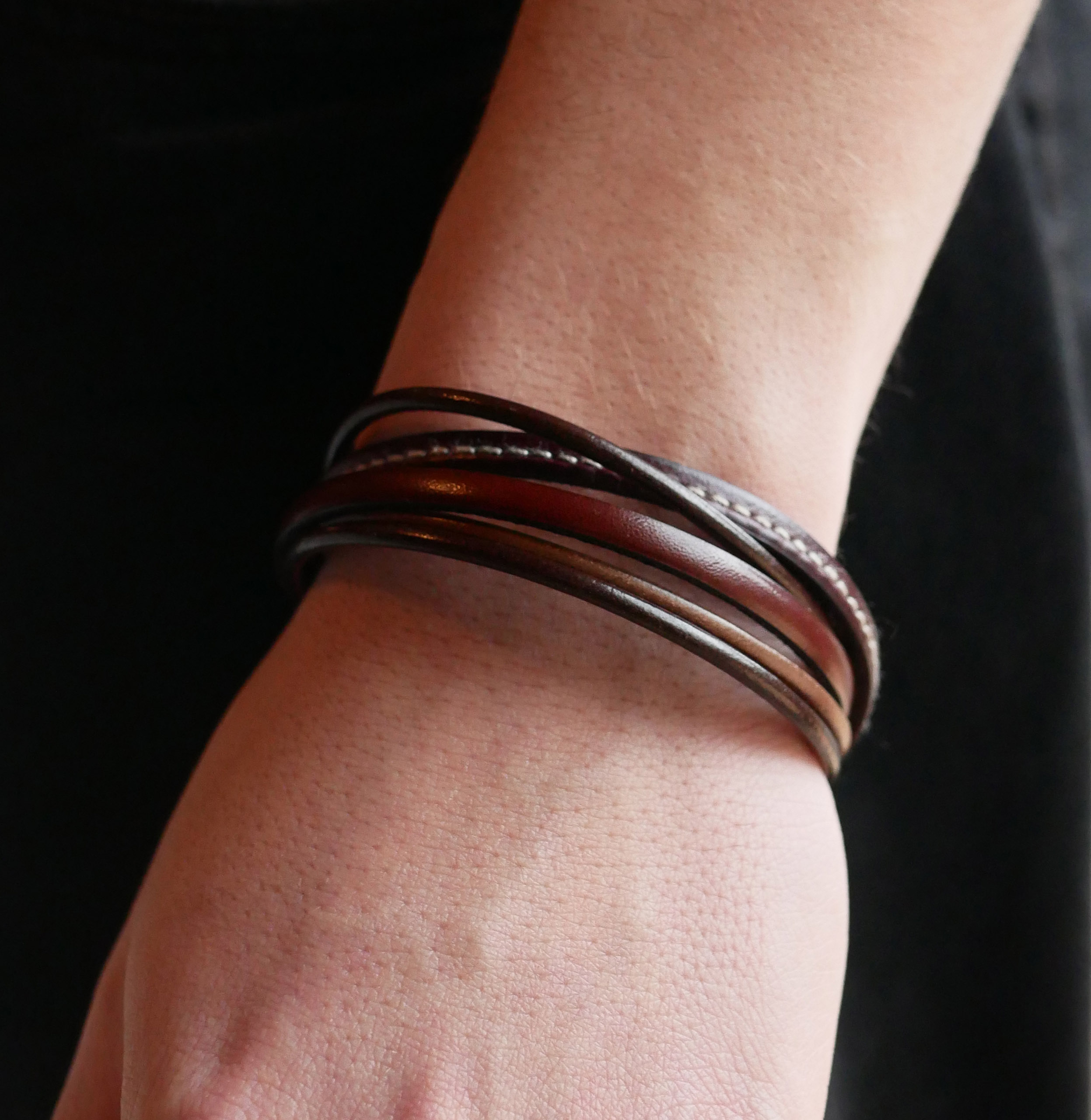 Bracelet manchette multi cuirs Marrons pour homme