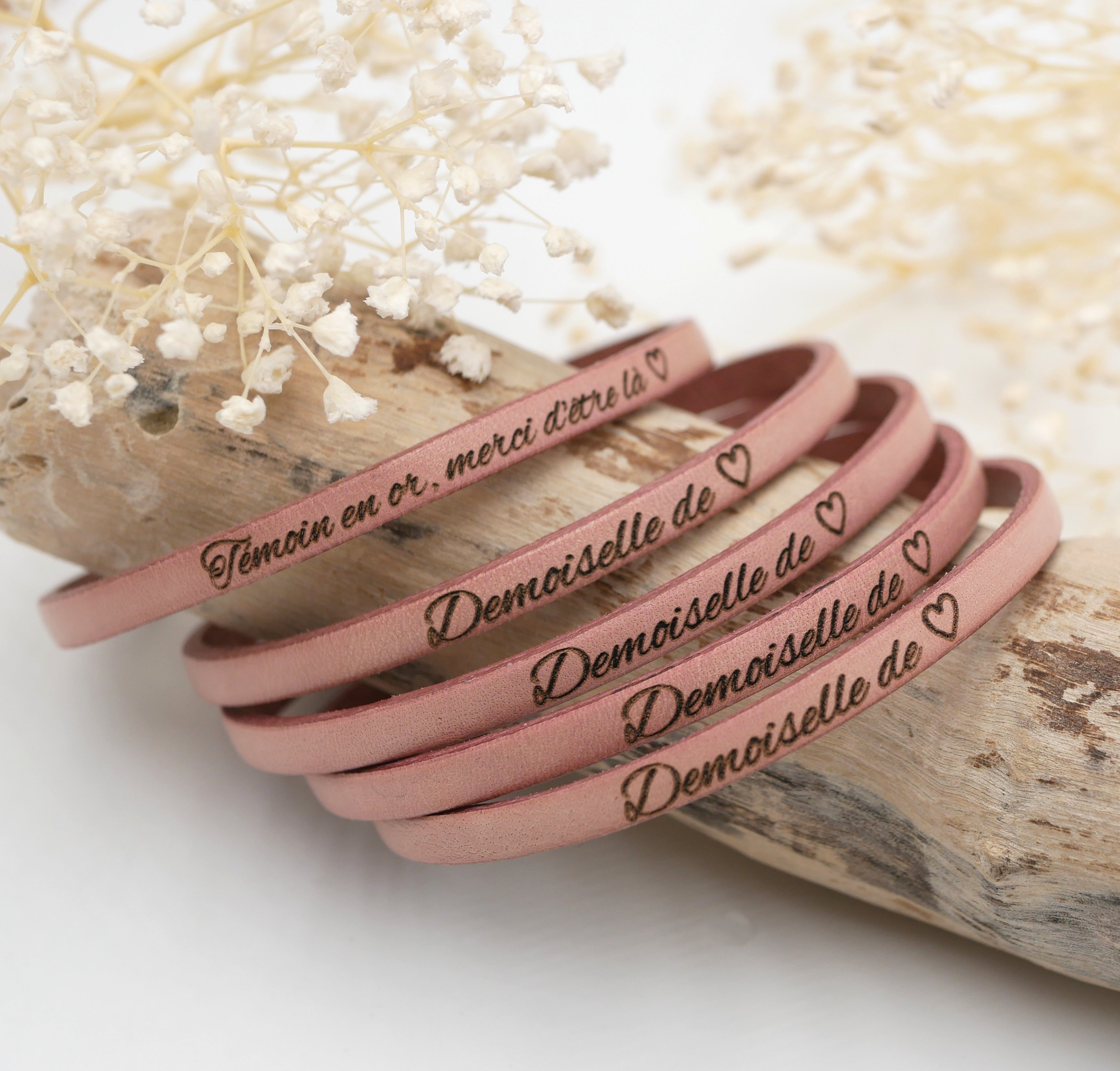 Ensemble 20 bracelet cuir même gravure pour Save the date ou cadeau d'invités mariage